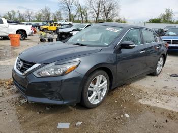  Salvage Nissan Altima