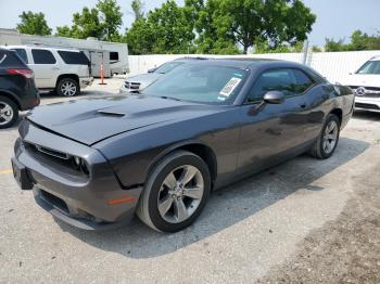  Salvage Dodge Challenger