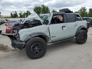  Salvage Ford Bronco