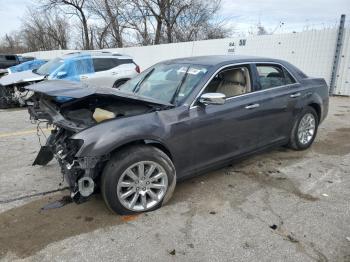  Salvage Chrysler 300