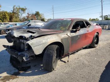  Salvage Dodge Challenger