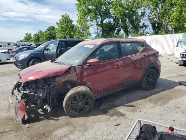  Salvage Nissan Kicks