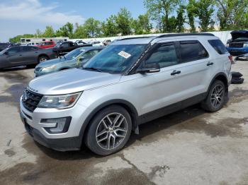  Salvage Ford Explorer