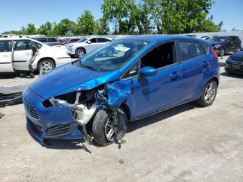  Salvage Ford Fiesta
