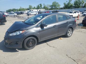  Salvage Ford Fiesta
