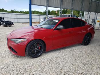  Salvage Alfa Romeo Giulia
