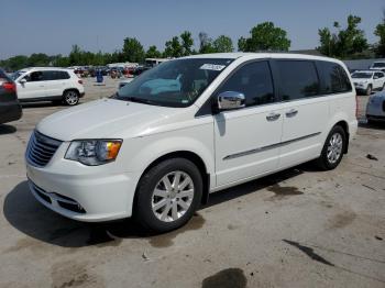  Salvage Chrysler Minivan