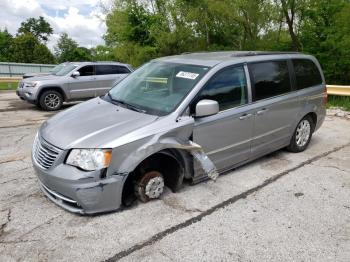  Salvage Chrysler Minivan