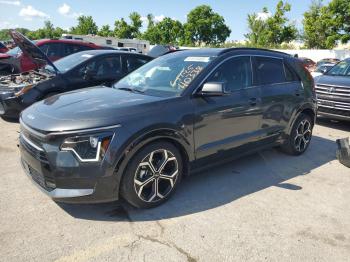  Salvage Kia Niro