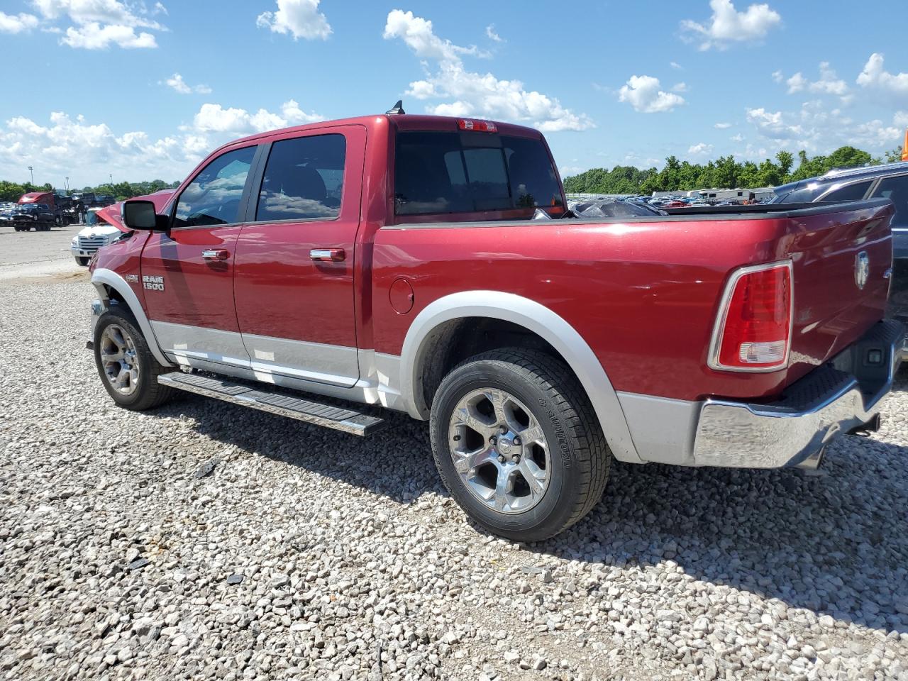 Ram 1500 Laramie Image 4