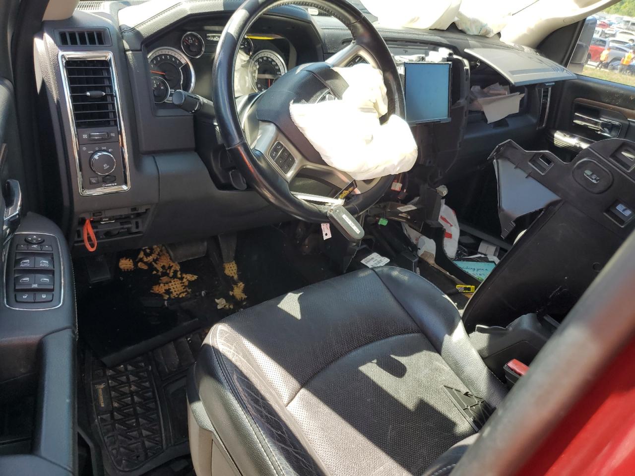 Ram 1500 Laramie Image 6