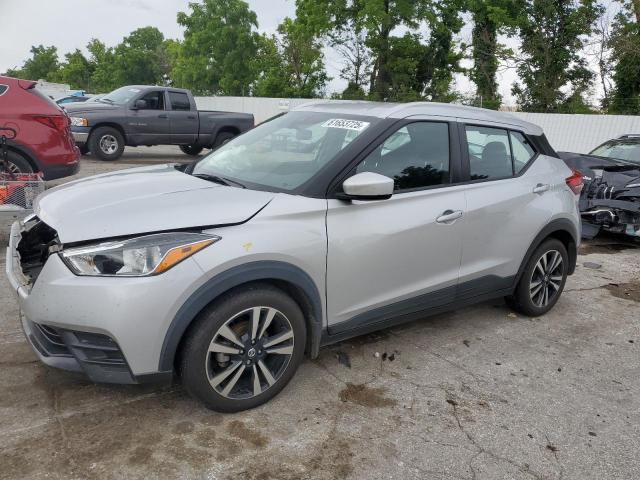  Salvage Nissan Kicks