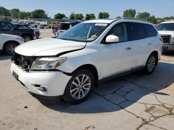  Salvage Nissan Pathfinder