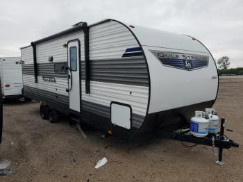  Salvage Gulf Stream Trailer