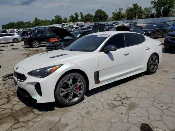  Salvage Kia Stinger