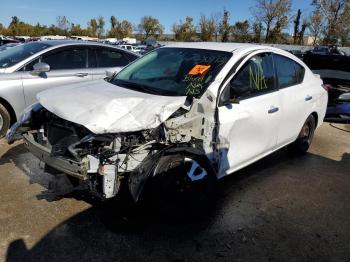  Salvage Nissan Versa