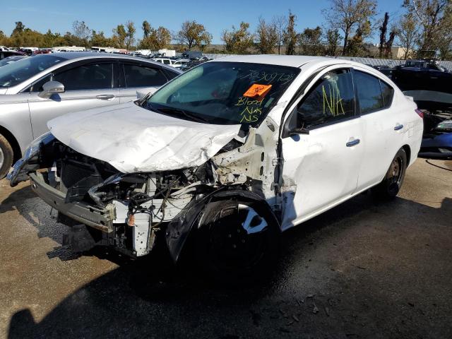  Salvage Nissan Versa