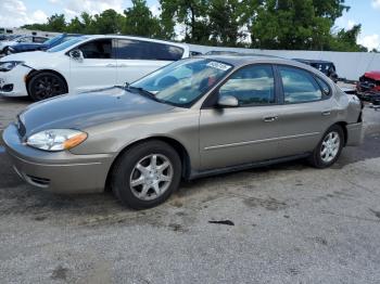  Salvage Ford Taurus