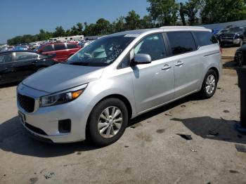  Salvage Kia Sedona
