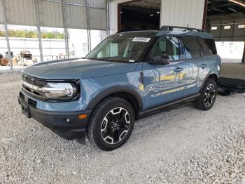  Salvage Ford Bronco