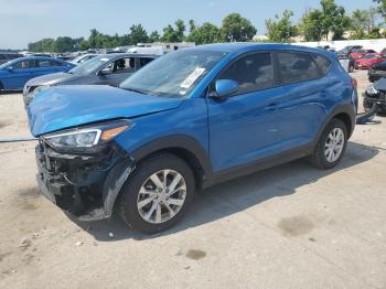  Salvage Hyundai TUCSON