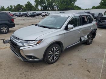  Salvage Mitsubishi Outlander