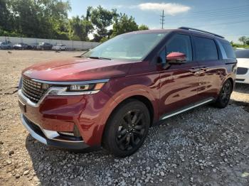  Salvage Kia Carnival