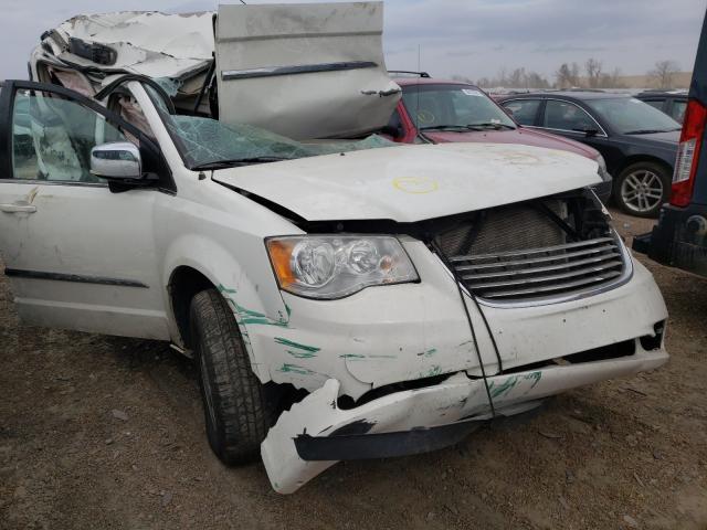  Salvage Chrysler Minivan