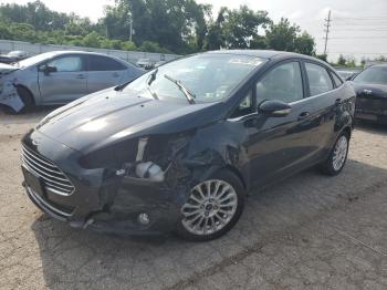  Salvage Ford Fiesta