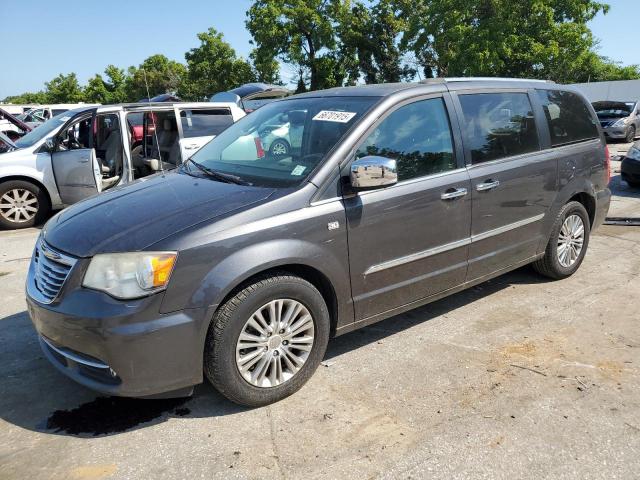 Salvage Chrysler Minivan