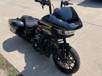  Salvage Harley-Davidson Fltrxstse