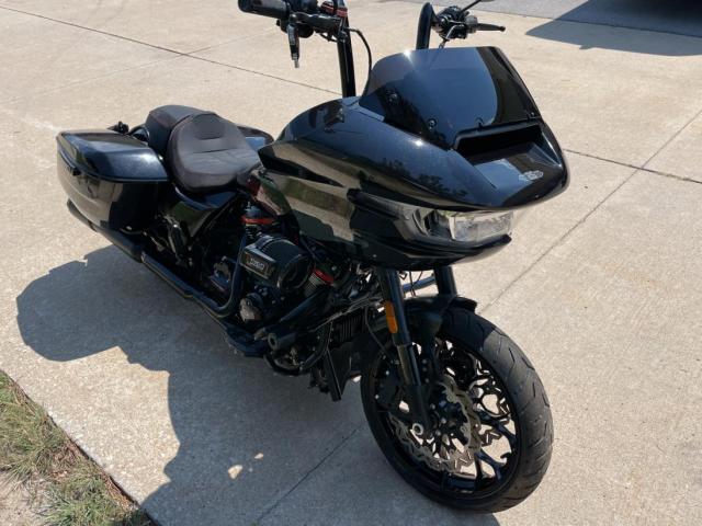  Salvage Harley-Davidson Fltrxstse