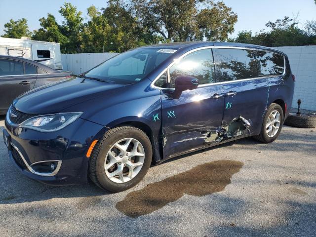  Salvage Chrysler Pacifica