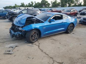  Salvage Ford Mustang
