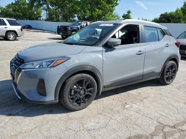  Salvage Nissan Kicks