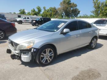  Salvage Volvo S60