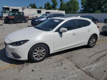  Salvage Mazda 3