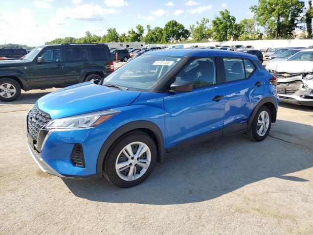  Salvage Nissan Kicks