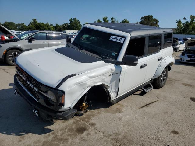  Salvage Ford Bronco