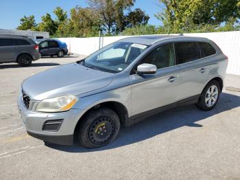  Salvage Volvo XC60