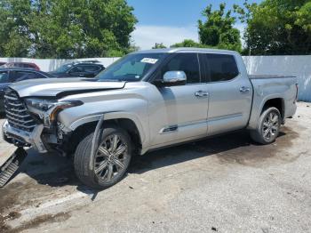  Salvage Toyota Tundra