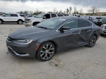  Salvage Chrysler 200