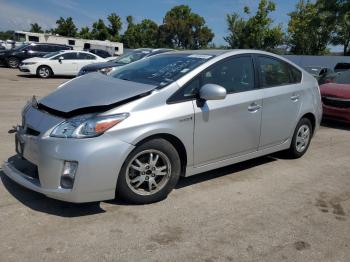  Salvage Toyota Prius