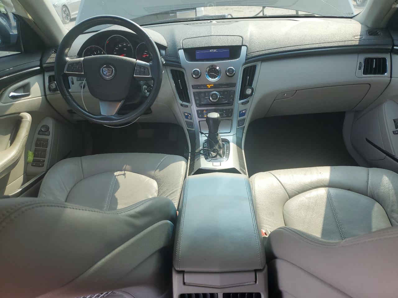 Cadillac CTS Image 8