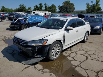 Salvage Volkswagen Passat
