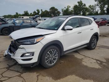  Salvage Hyundai TUCSON