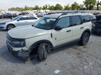  Salvage Ford Bronco