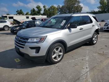 Salvage Ford Explorer