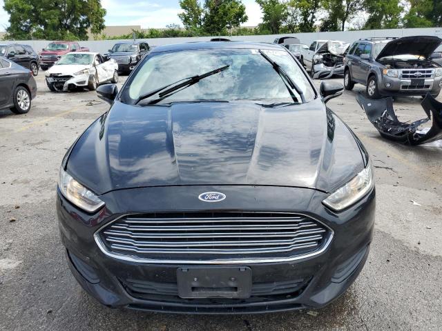 Ford Fusion Se Image 5