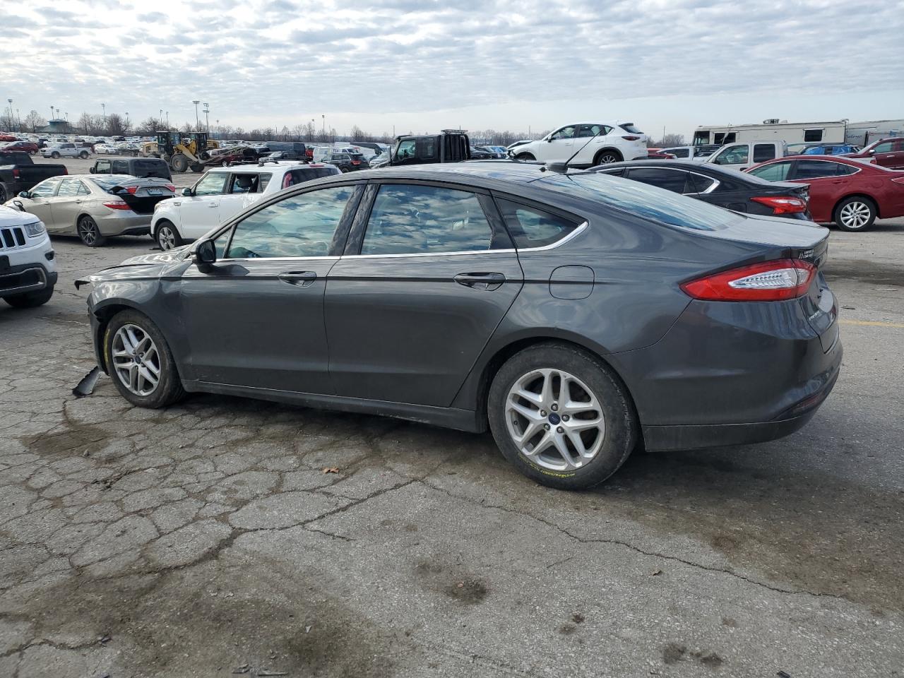 Ford Fusion Se Image 3